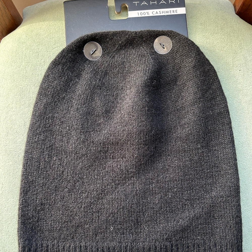 Cashmere hat